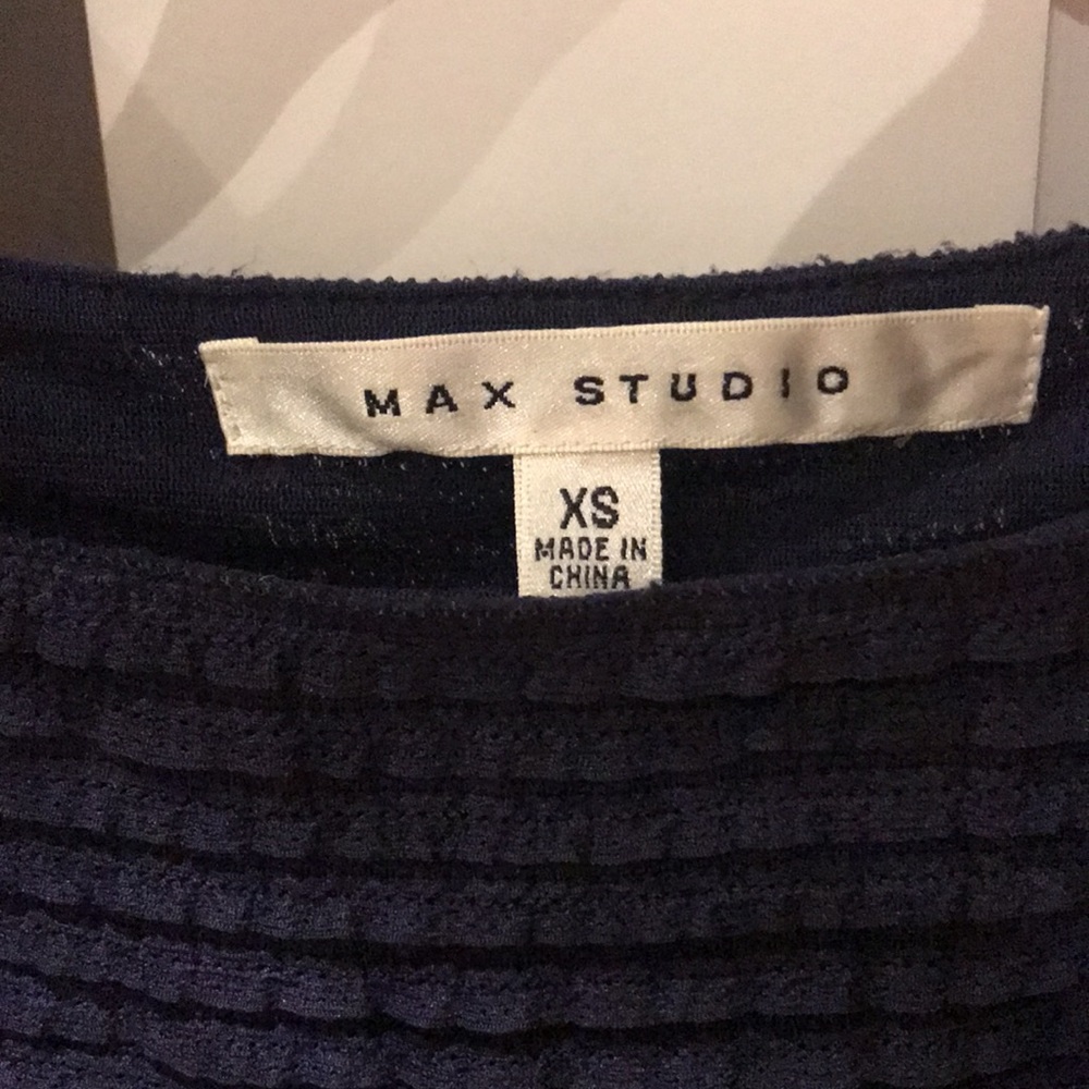Max Studio blouse - Picture 3 of 4